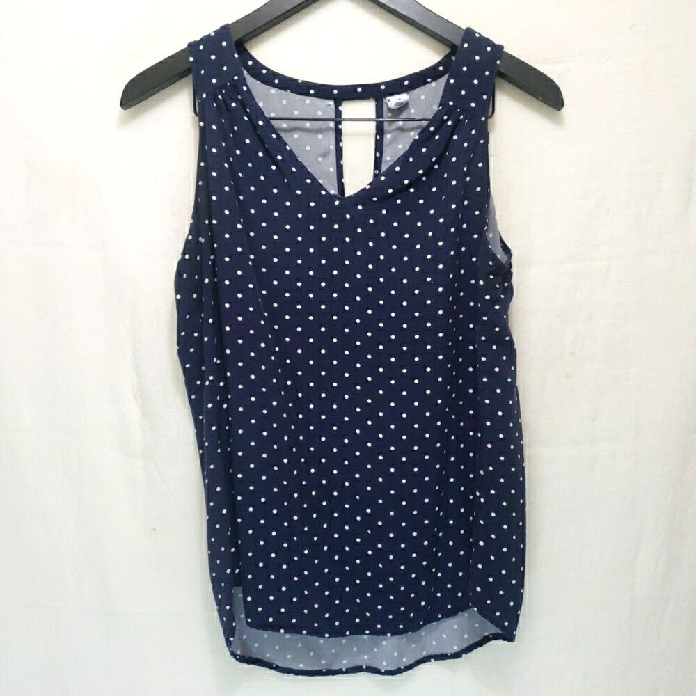 Old Navy Navy Blue White Polka Dot Sleeveless Top Sz M V-Neck Key back High-Low